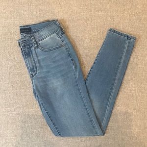 High Waisted Jegging Jeans